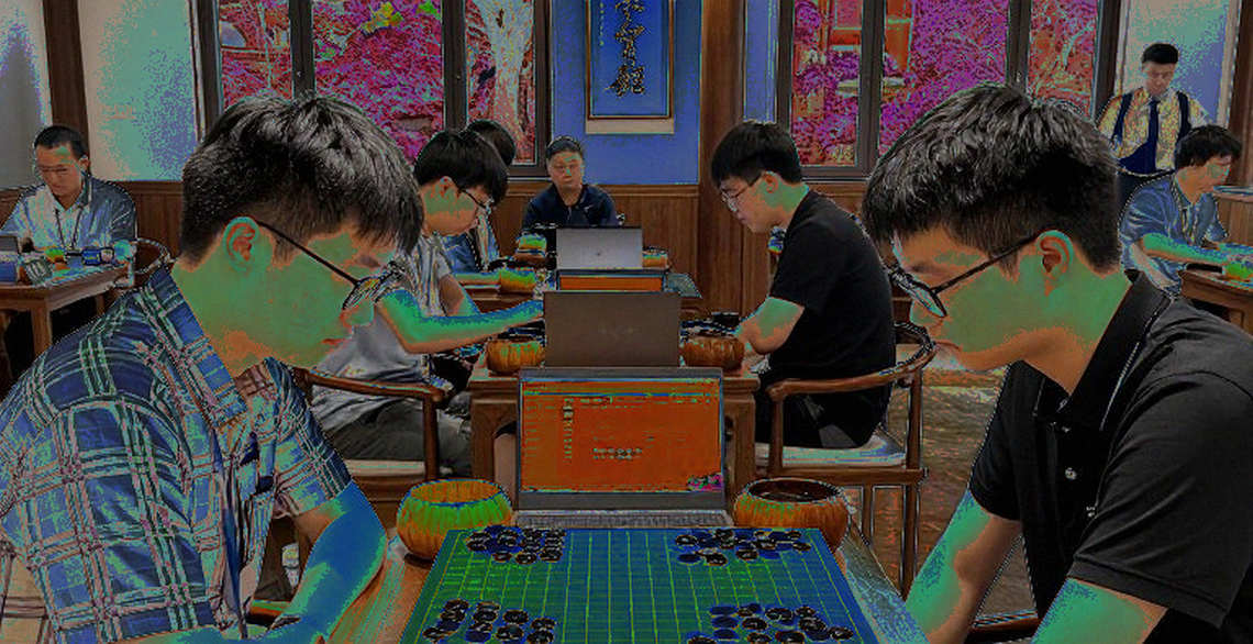 ChessBase Magazine số 225: bản tin Praha 2026 và nghề đóng gói tri thức cờ vua