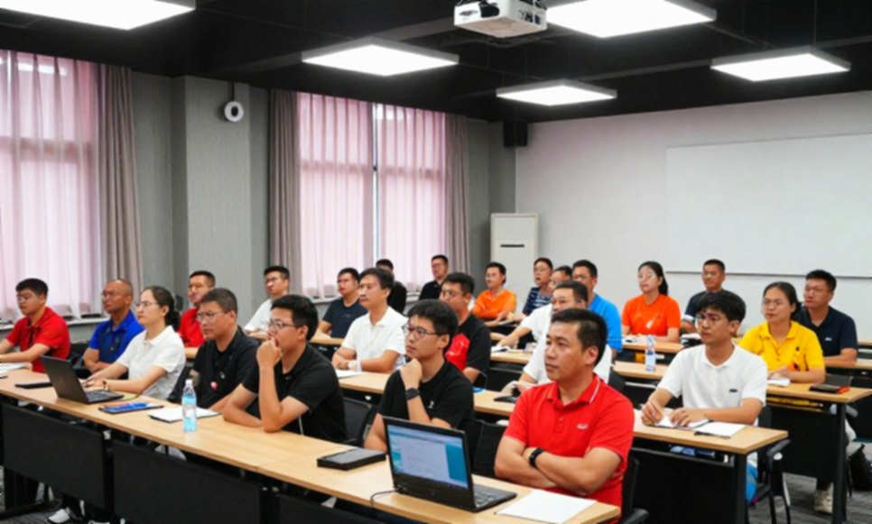 Alwi Farhan tập cùng Kento Momota trước Asian Games 2026: buổi đánh tập có thật, hồ sơ thì trống Alwi Farhan tập cùng Kento Momota trước Asian Games 2026: buổi đánh tập có thật, hồ sơ thì trống
