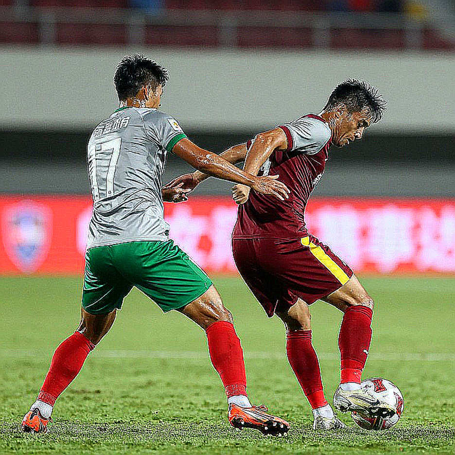 Bên dưới bảng xếp hạng V-League: đọc dữ liệu trước khi yêu một đội bóng