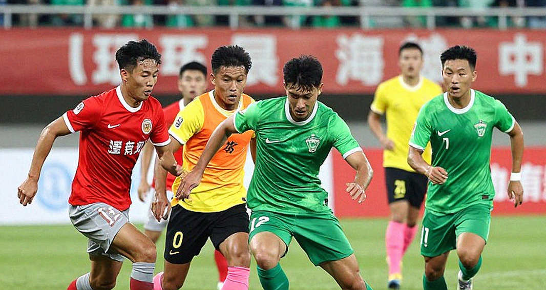 Tuyển Việt Nam: Khi hàng công mỏng đi, khoảng trống thật nằm ở cách tạo cơ hội