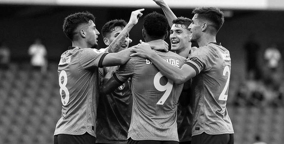 Thái Lan bổ sung Peter Taylor trước FIFA ASEAN Cup 2026: Khi thể lực là biến số không nằm trên bảng thống kê