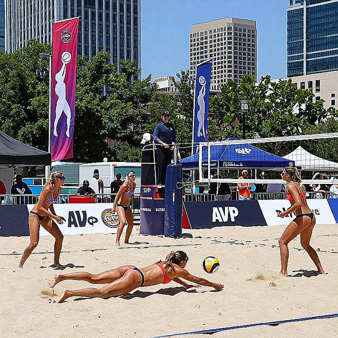 Honda Center, Anaheim – The 2028 Olympic Rehearsal Court Opens an Adaptation Challenge for Vietnamese Volleyball Honda Center, Anaheim – The 2028 Olympic Rehearsal Court Opens an Adaptation Challenge for Vietnamese Volleyball