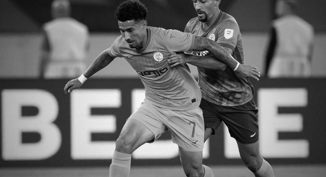 Neto và hai nhịp cắt: Everton hết bất bại, Chelsea vẫn chưa hết lo