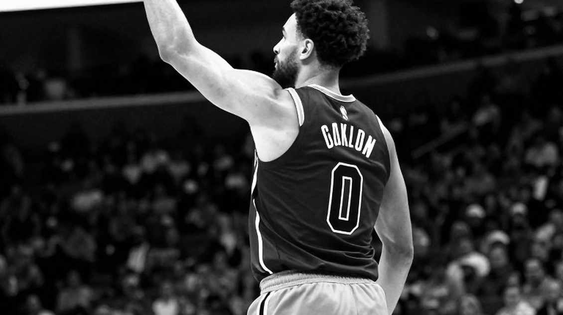 Adam Silver nói trực thăng của LeBron "hoàn toàn phù hợp": bài toán quyền lực nằm ở nóc tòa nhà, không nằm ở hợp đồng