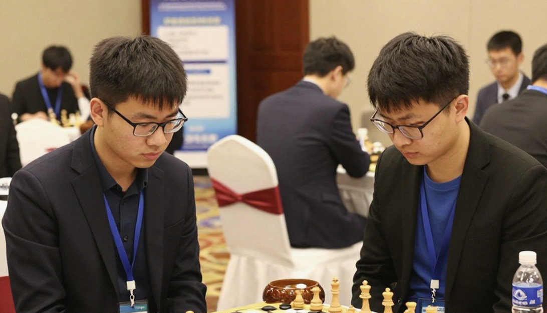 Bìa ghi Capablanca, ruột là 9...a5 — nơi ký ức và khai cuộc chia tay